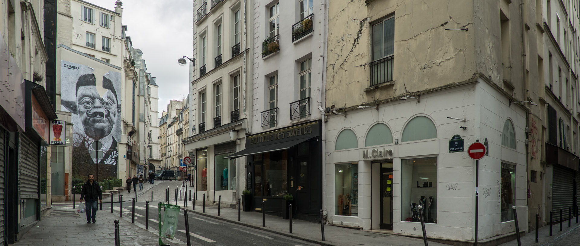 Vieux immeubles, rue des Petits Carreaux, à Paris.