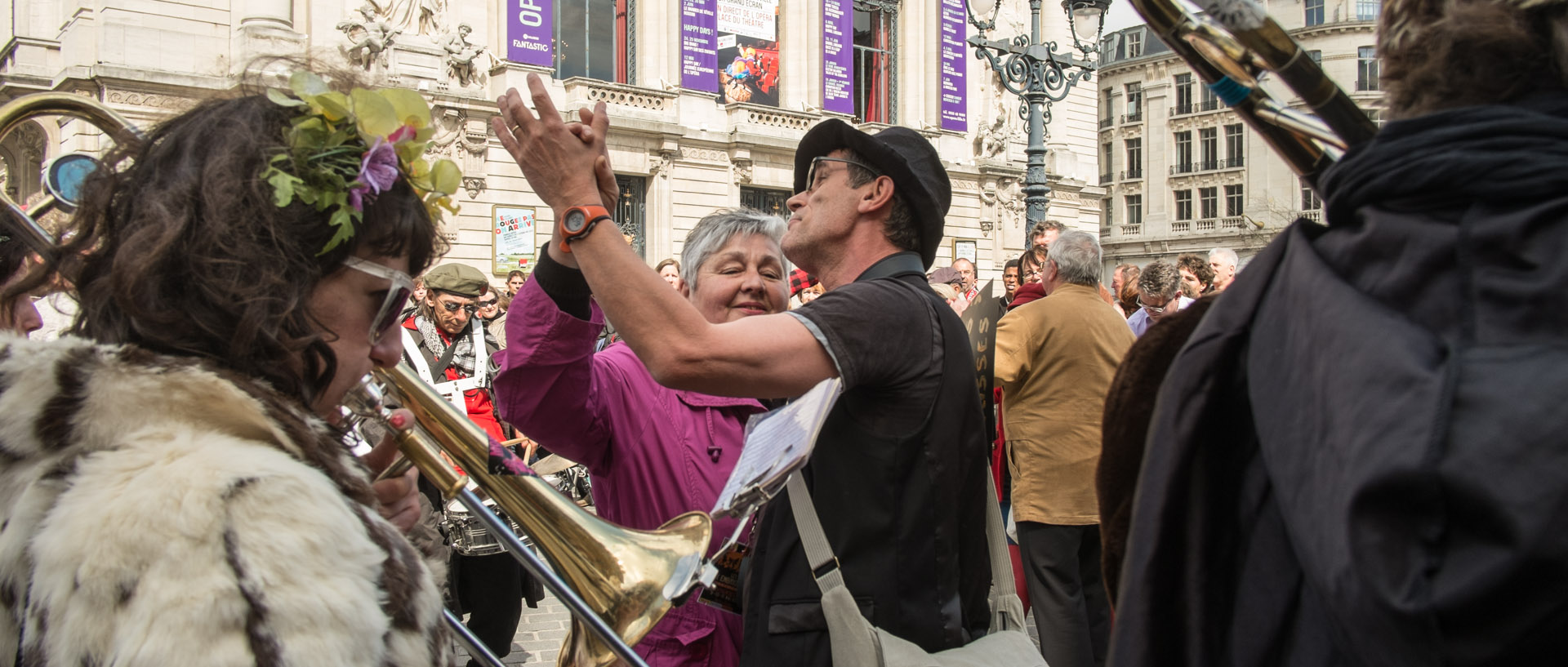 Vendredi 10 mai 2013, 16:06, place du Théâtre, Lille