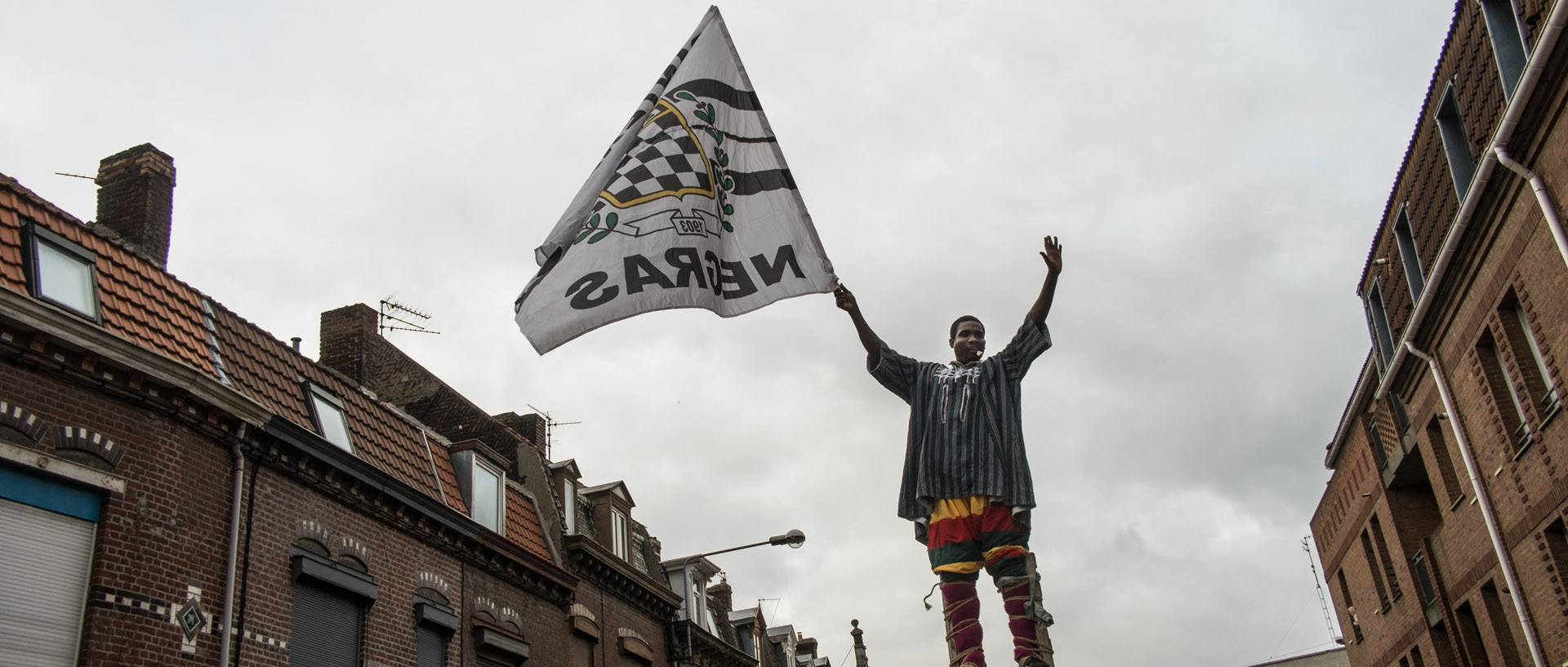 Vendredi 17 mai 2013, 19:30, rue Jean-Jaurès, Croix