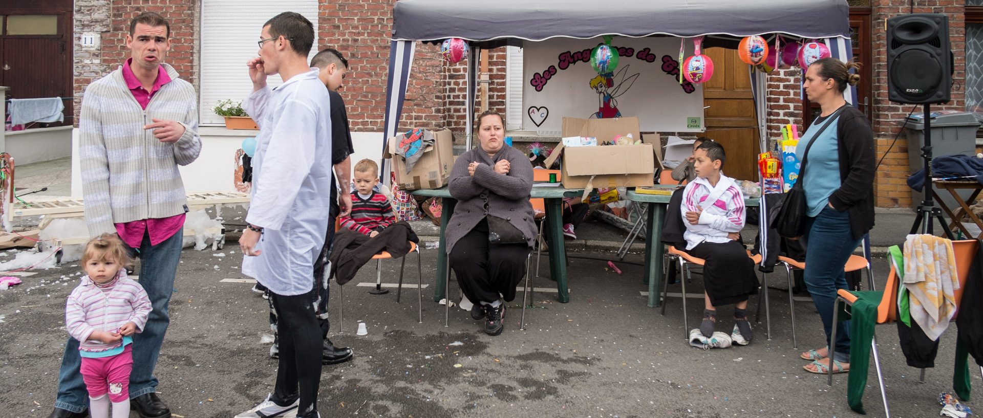 Dimanche 2 juin 2013, 15:21, courses de lits, rue Paul-Lafargue, Wasquehal