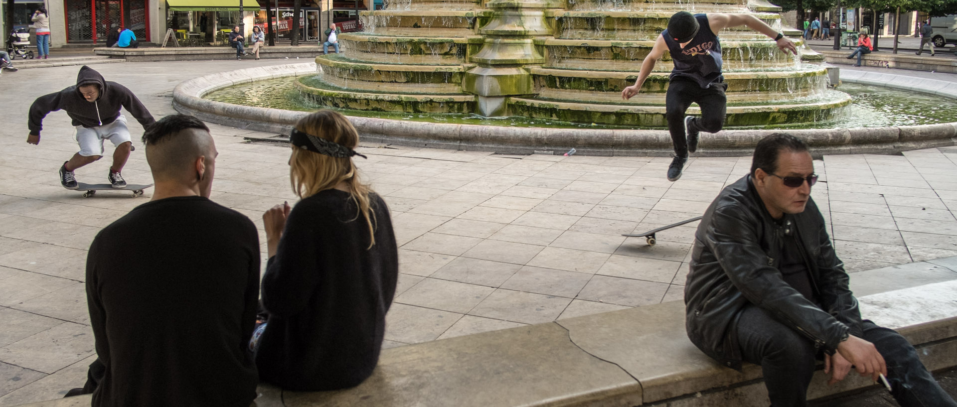 Lundi 24 juin 2013, 20:13, fontaine des Innocents, Paris