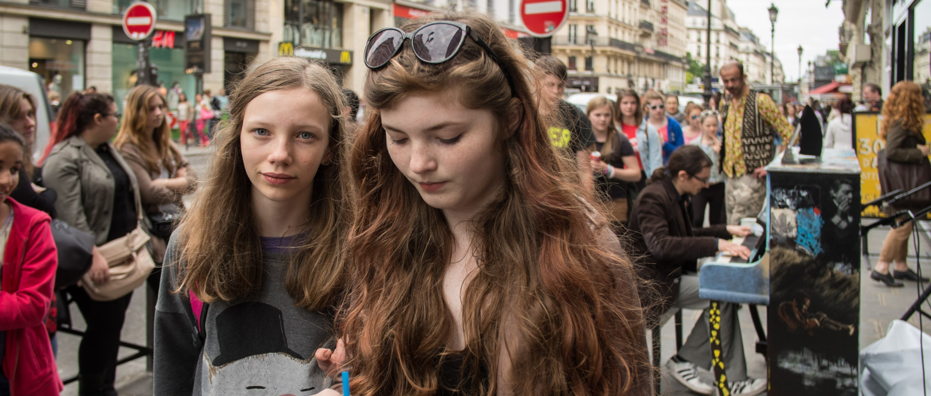 Mardi 25 juin 2013, 17:08, rue de Rivoli, Paris