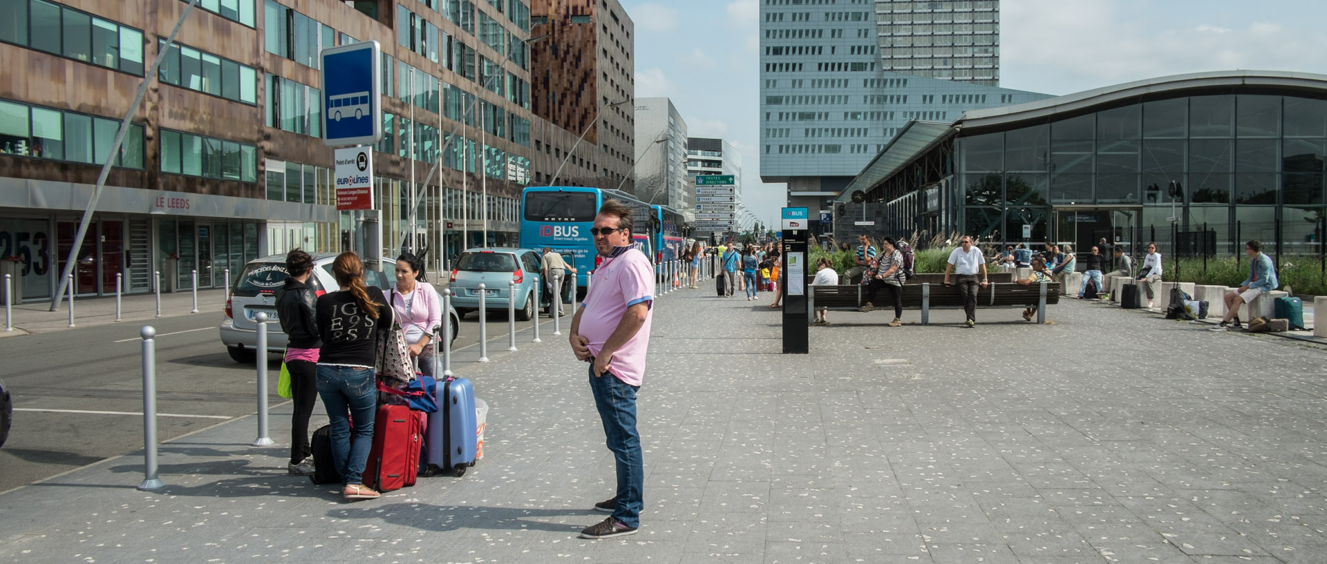 Mercredi 10 juillet 2013, 16:44, devant la gare Lille Europe