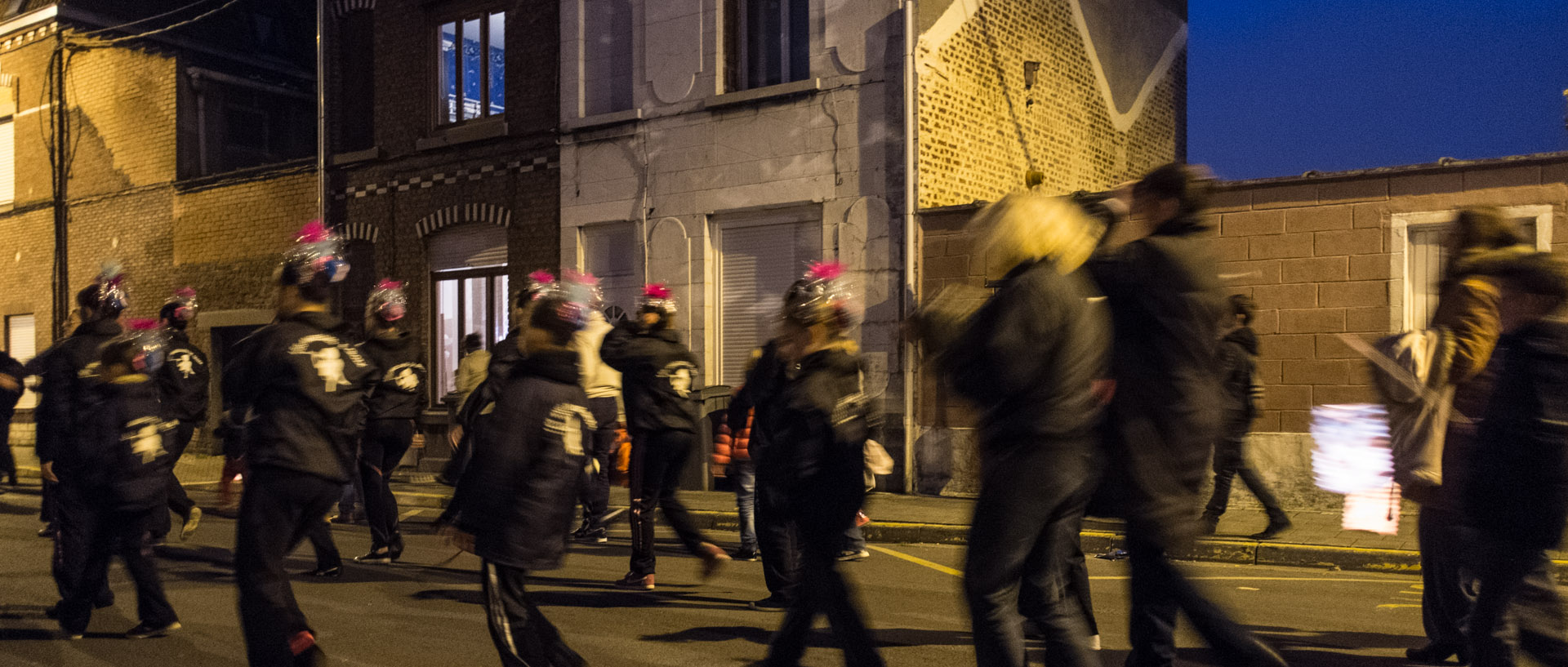 Samedi 12 octobre 2013, 19:50, rue Jean-Baptiste-Delescluse, Croix