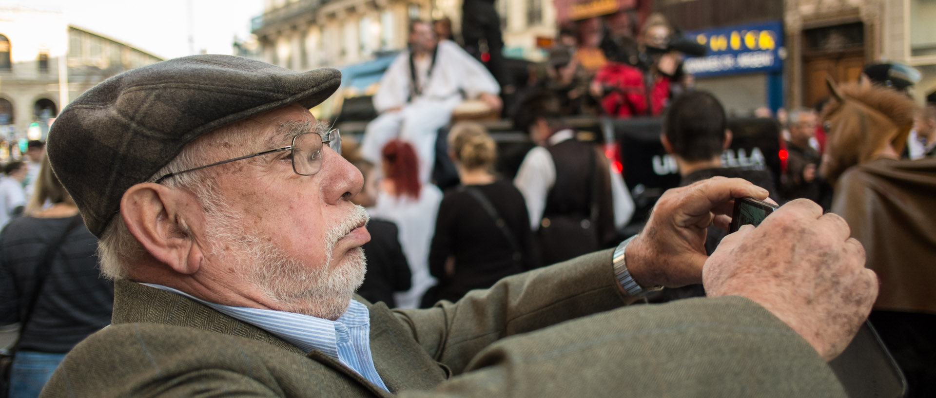 Samedi 26 octobre 2013, 16:51, rue Faidherbe, Lille