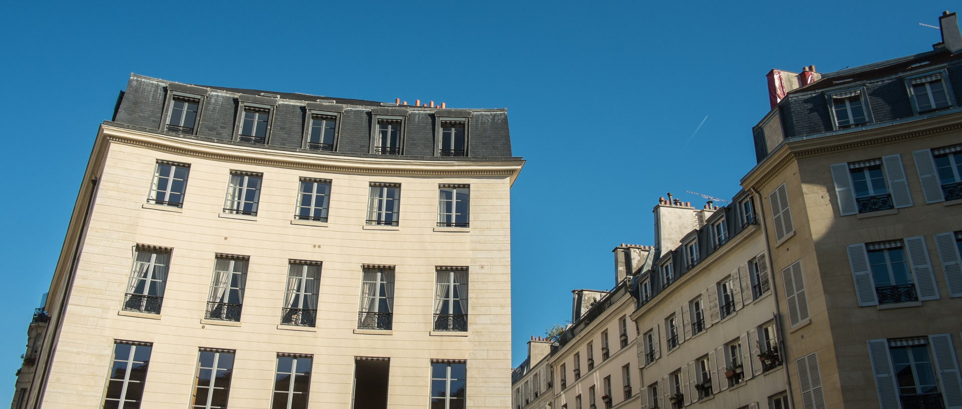 Jeudi 31 octobre 2013, 10:40, place de l'Odéon, Paris