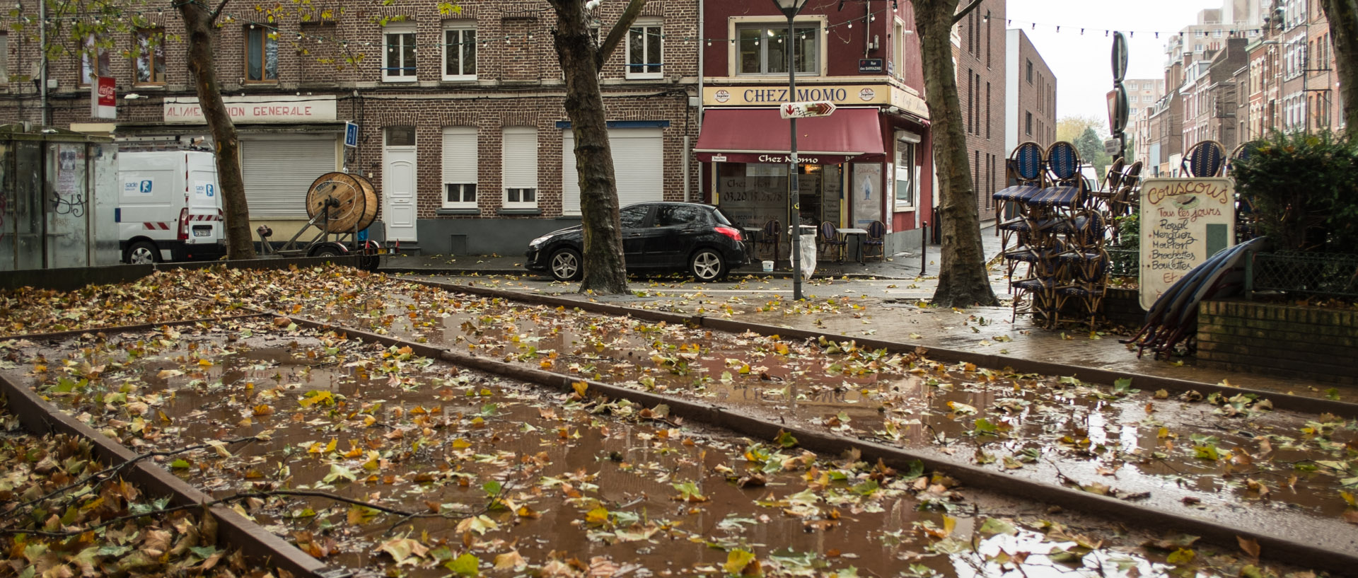 Lundi 4 novembre 2013, 11:53, place Casquette, Wazemmes, Lille