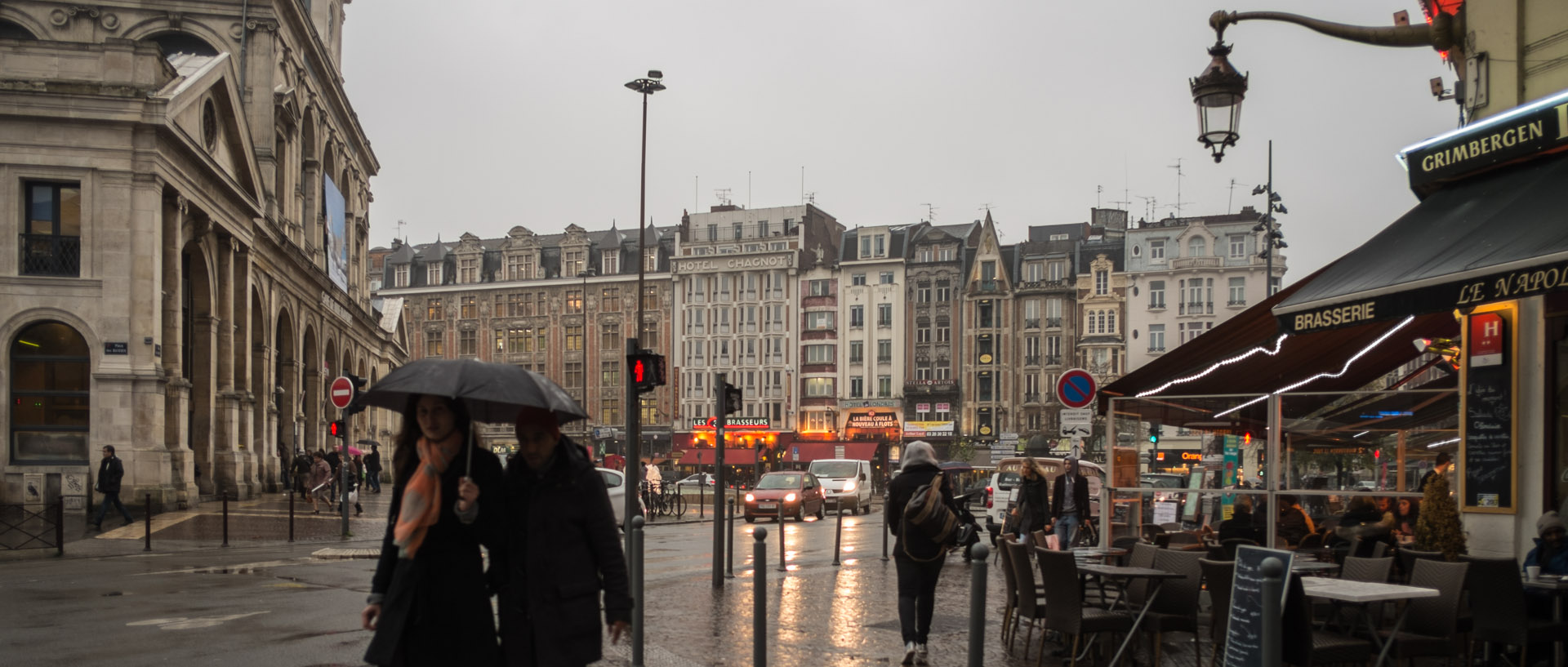 Mardi 12 novembre 2013, 16:26, place de la Gare, Lille