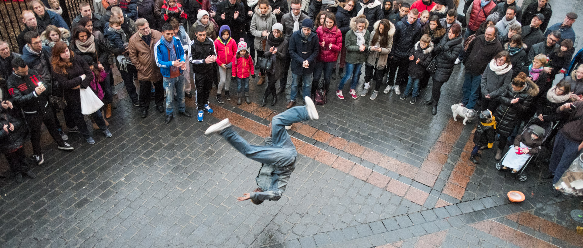 Dimanche 24 novembre 2013, 16:47, place du Général-de-Gaulle, Lille