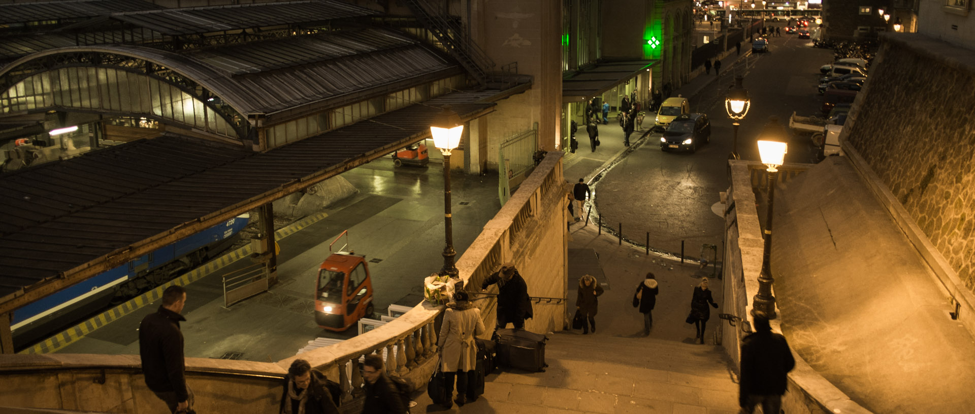 Mercredi 4 décembre 2013, 17:17, rue d'Alsace, Paris