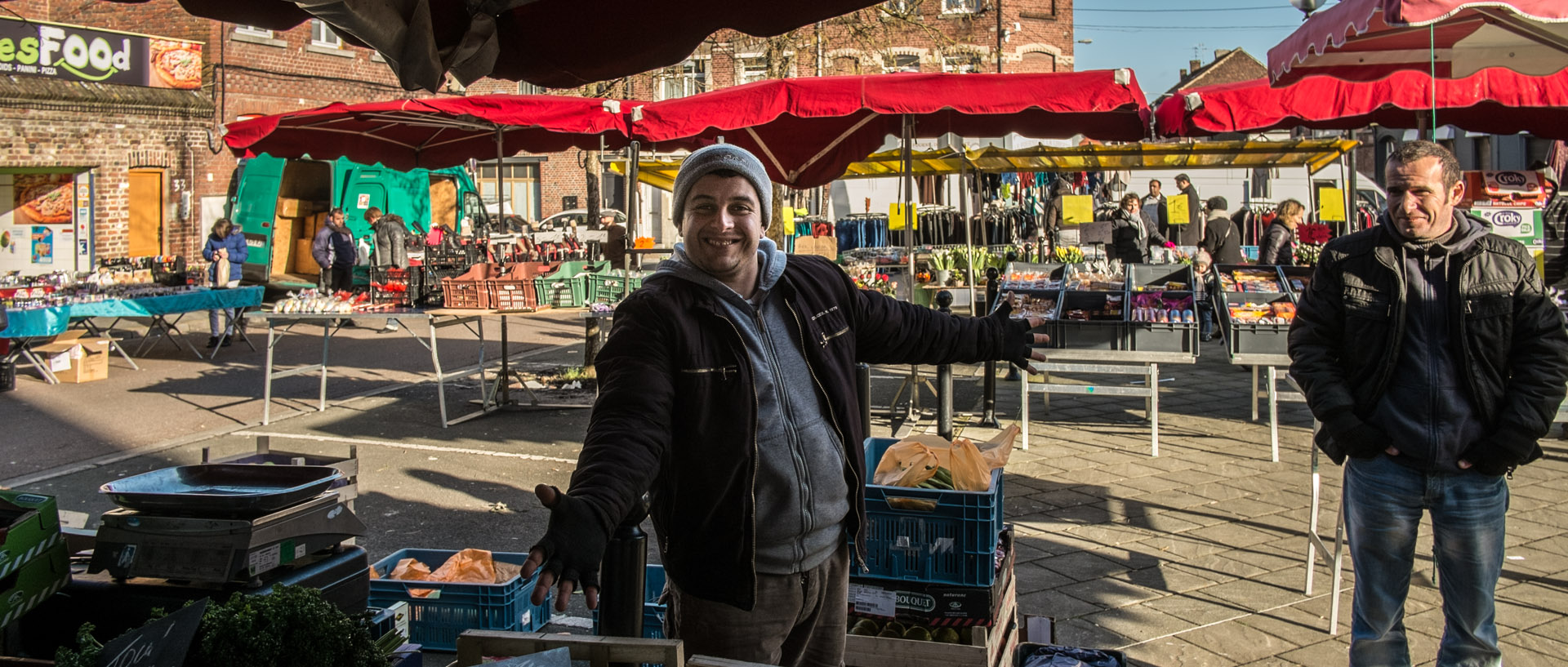 Dimanche 2 février 2014, 11:04, marché Saint-Pierre, place de la Liberté, à Croix