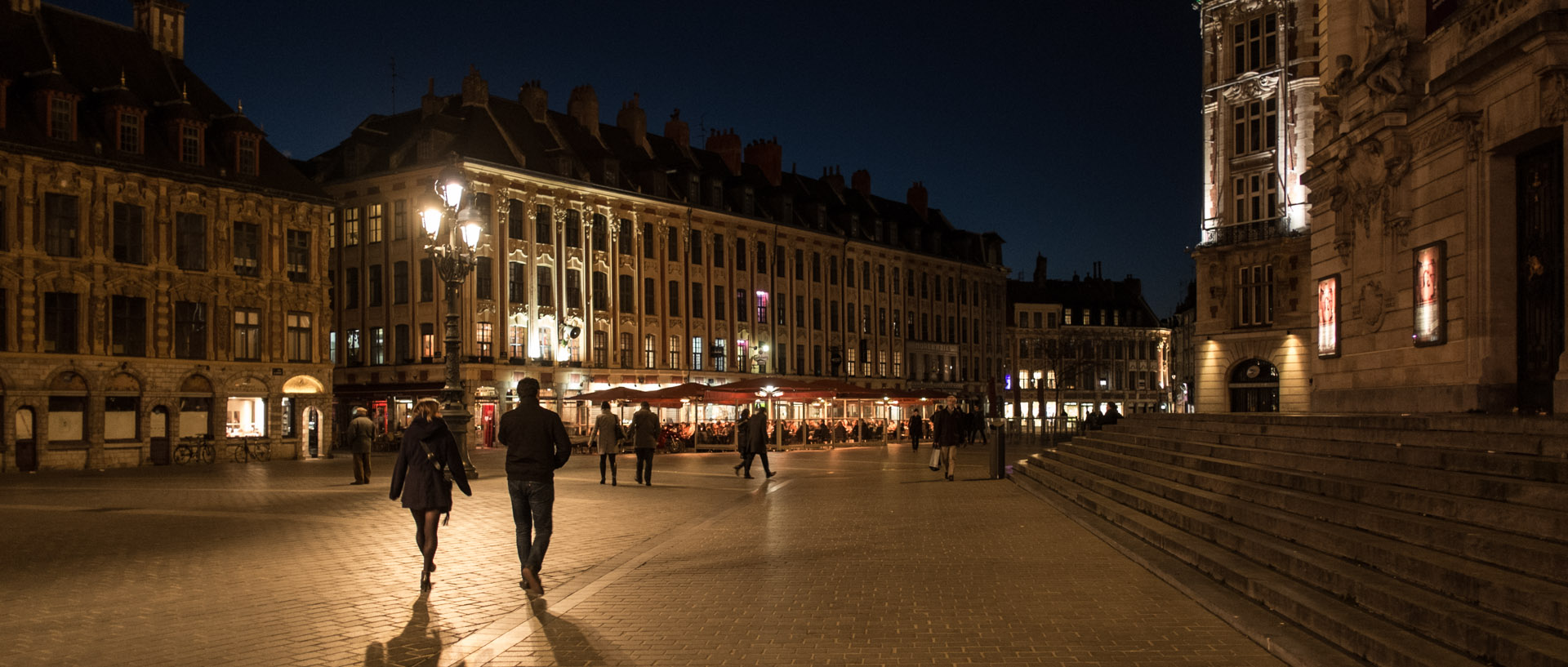 Mercredi 26 février 2014, 19:18, place du Théâtre, Lille