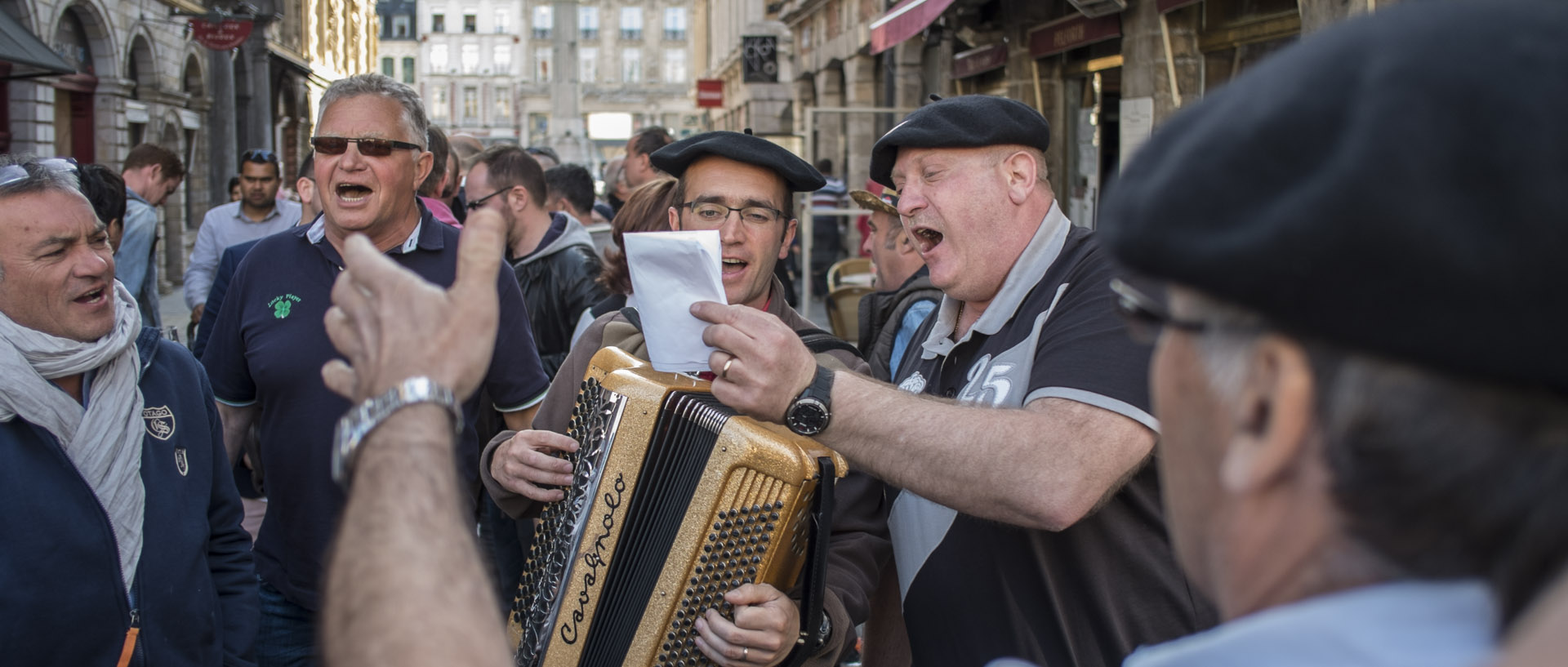 Vendredi 16 mai 2014, 18:47, rue des Sept Agaches, Lille