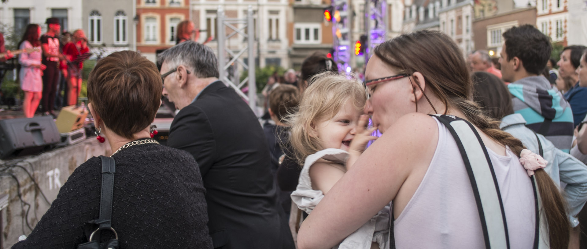 Samedi 21 juin juin 2014, 22:05, rue du Pont-Neuf, Lille