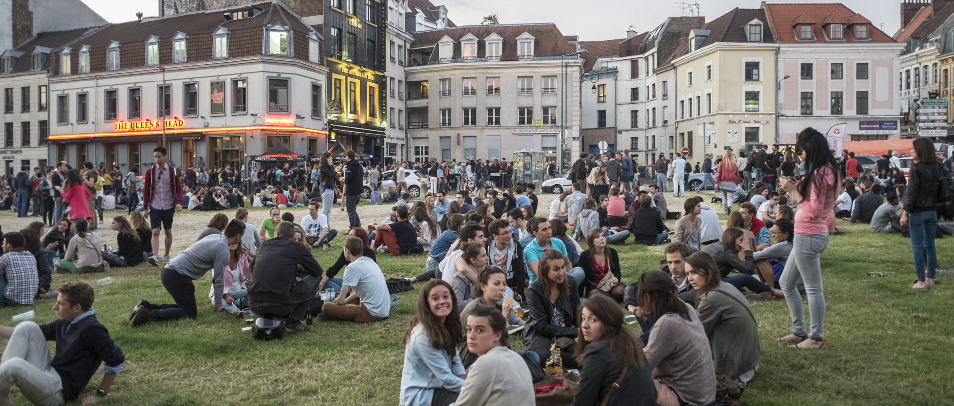 Samedi 21 juin juin 2014, 22:23, avenue du Peuple Belge, Lille