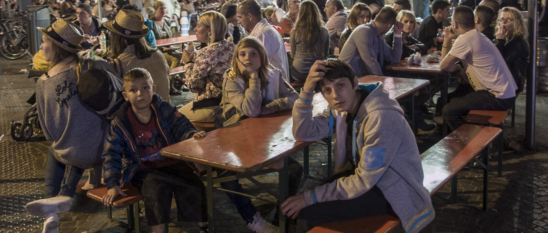 Samedi 6 septembre 2014, 21:14, place de la Gare, Lille