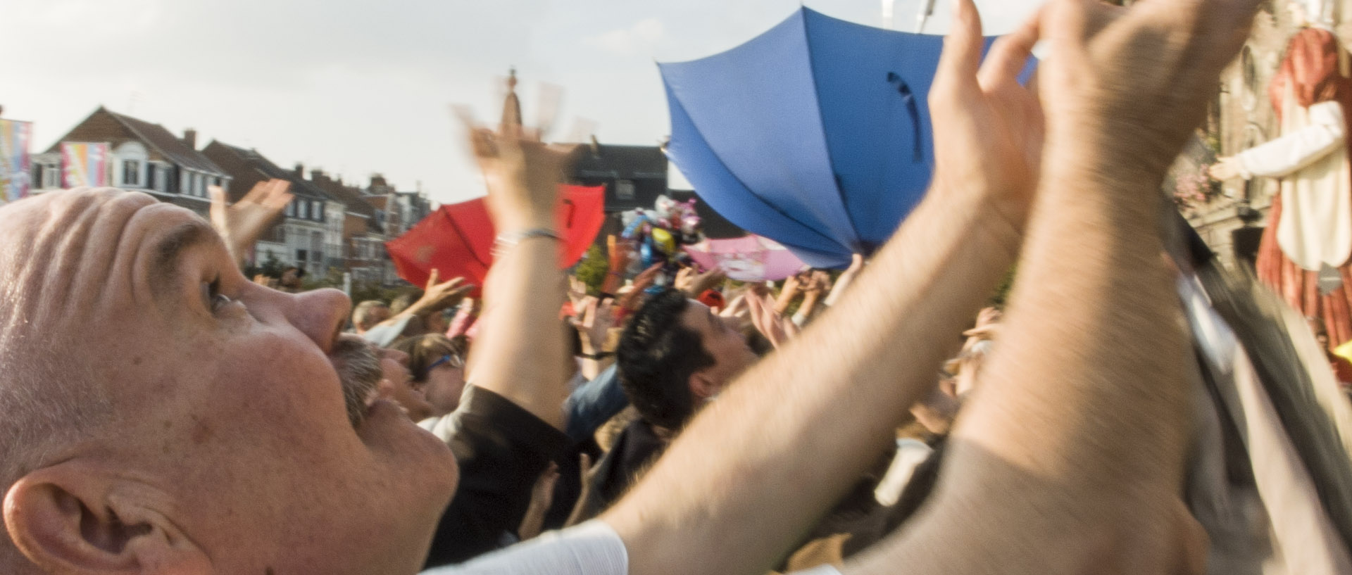 Dimanche 14 septembre 2014, 18:20, place du Général-de-Gaulle, Armentières