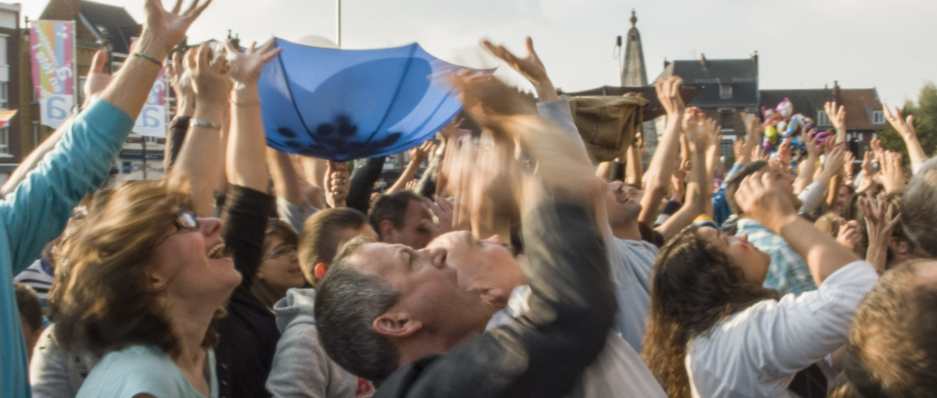 Dimanche 14 septembre 2014, 18:31, place du Général-de-Gaulle, Armentières