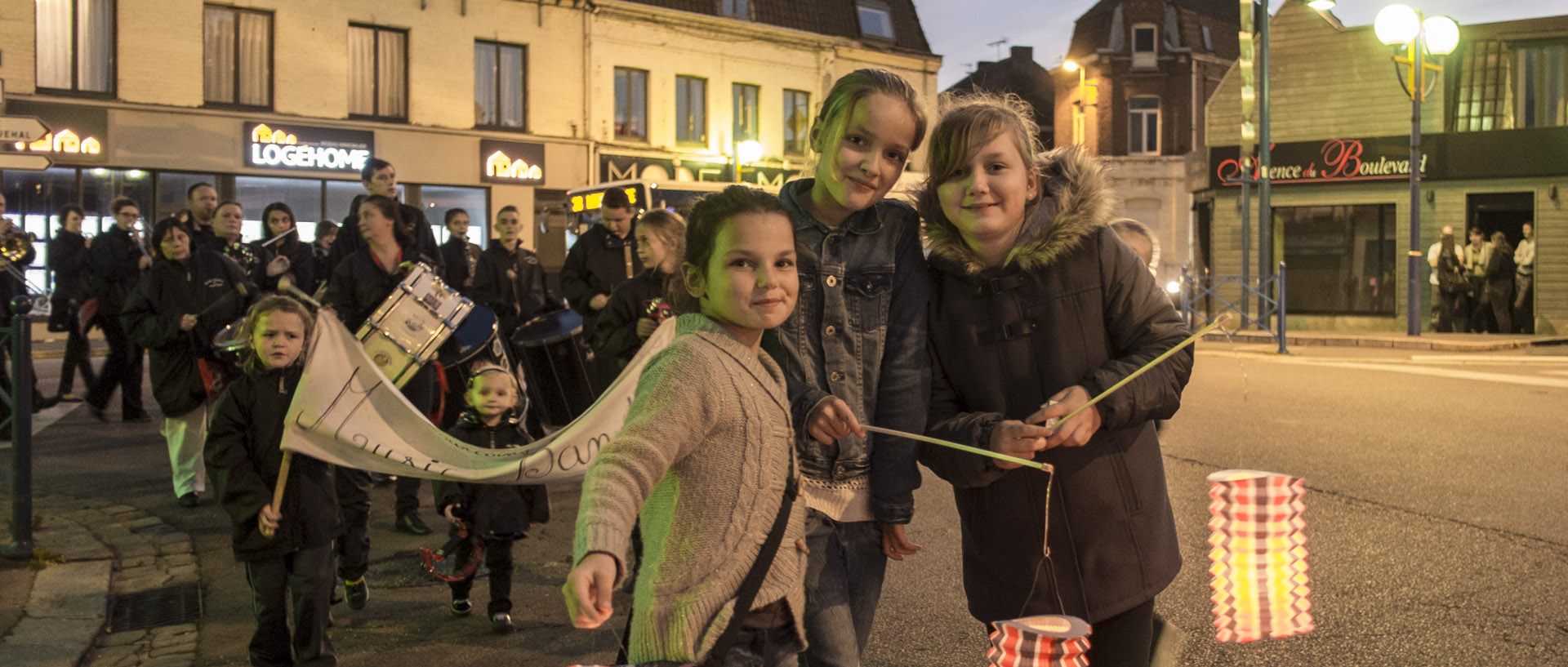 Vendredi 10 octobre 2014, 19:37, boulevard Constantin-Descat, Tourcoing