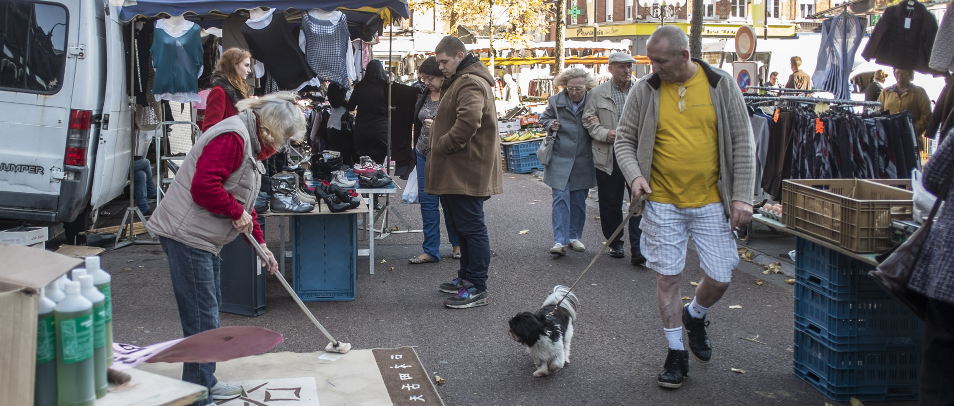 Dimanche 19 octobre 2014, 11:18, place de la Liberté, Croix