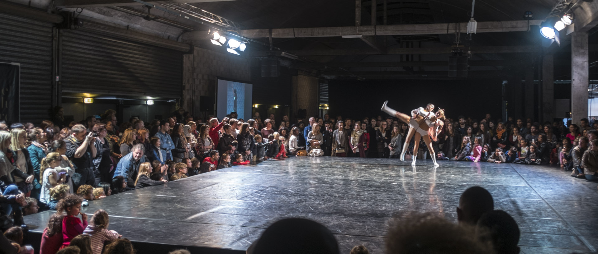 Samedi 25 octobre 2014, 17:18, gare Saint-Sauveur, Lille