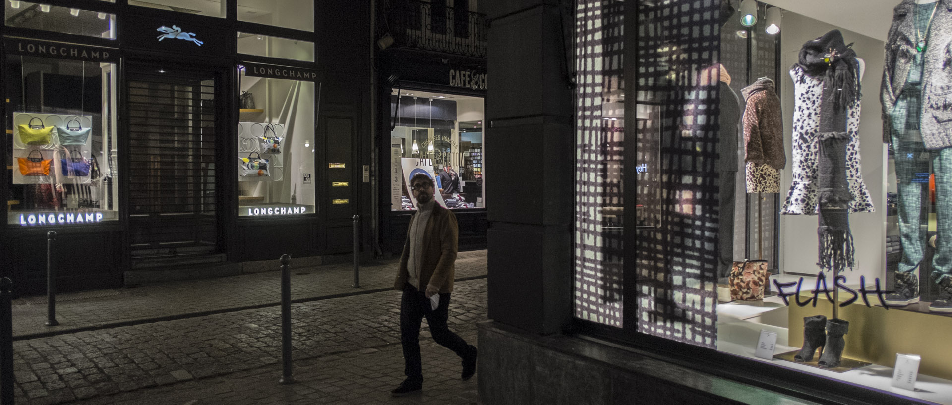 Mercredi 12 novembre 2014, 19:18, rue Lepelletier, Lille