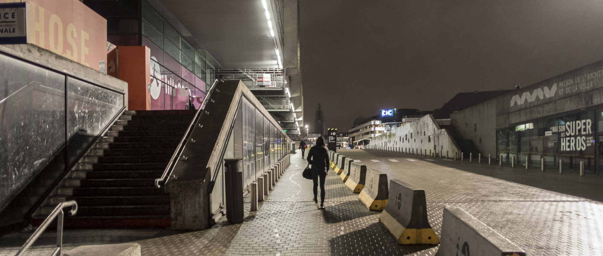 Lundi 12 janvier 2015, 18:15, avenue Le-Corbusier, Lille