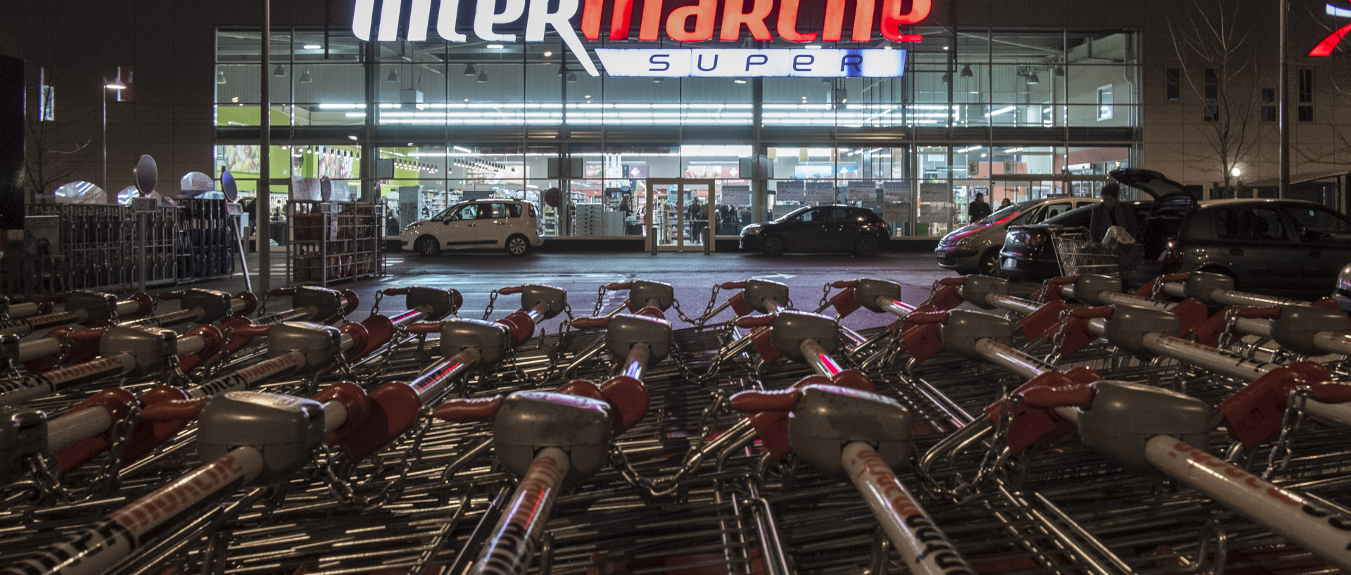 Samedi 14 février 2015, 19:40, parking, Marquette lez Lille