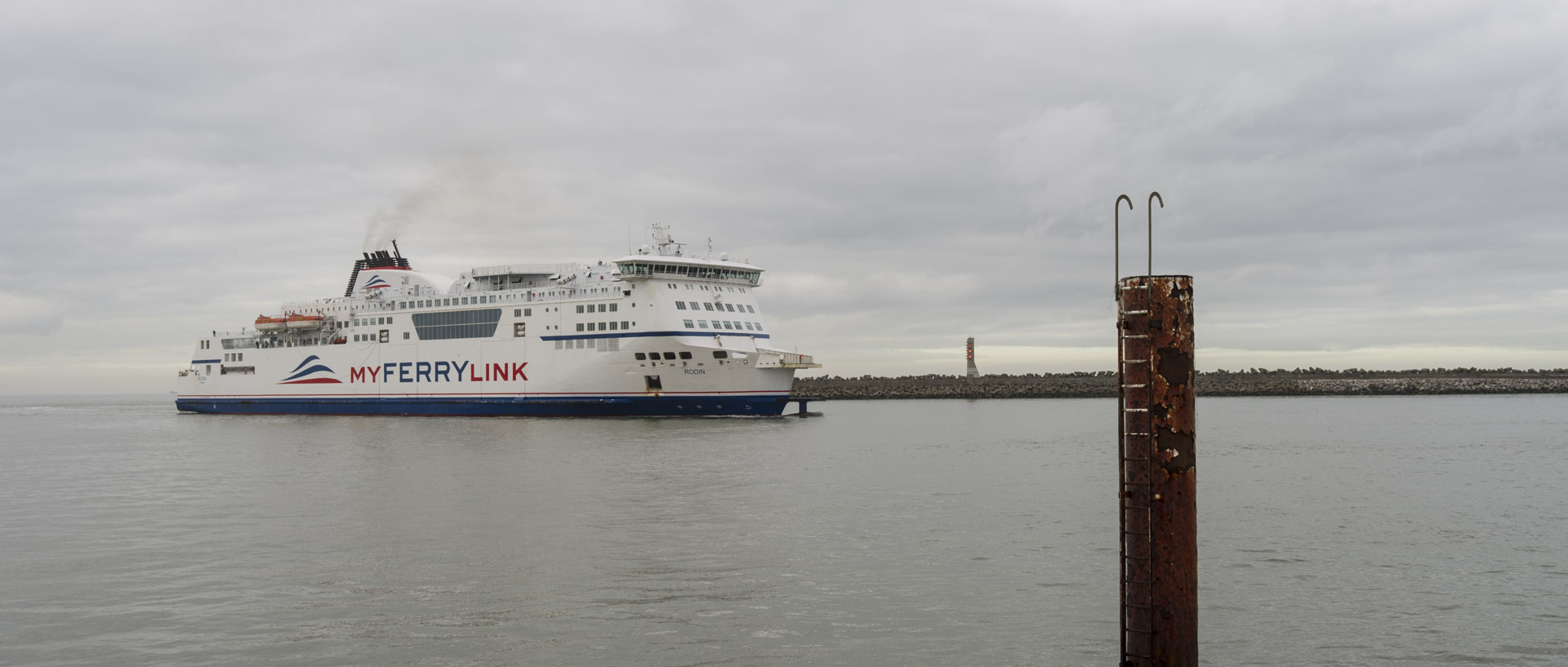 Mercredi 25 février 2015, 15:59, port de Calais