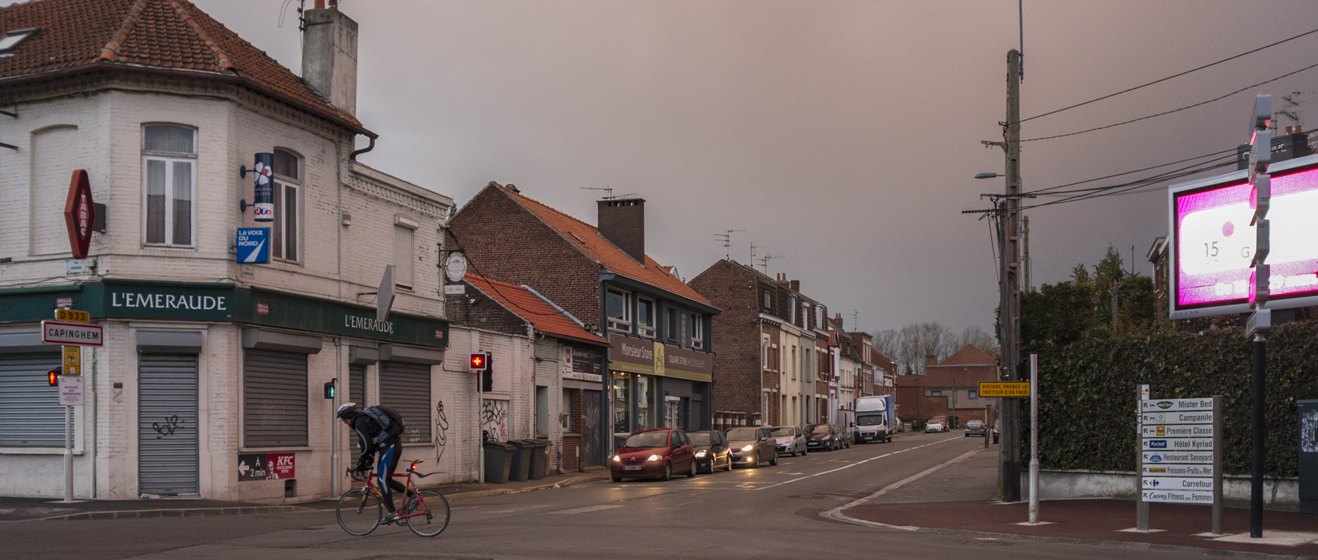 Mercredi 4 mars 2015, 18:33, avenue de Dunkerque, Lomme Lille