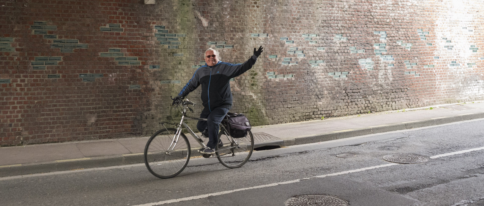 Mercredi 1er avril 2015, 16:28, rue de la Tossée, Tourcoing