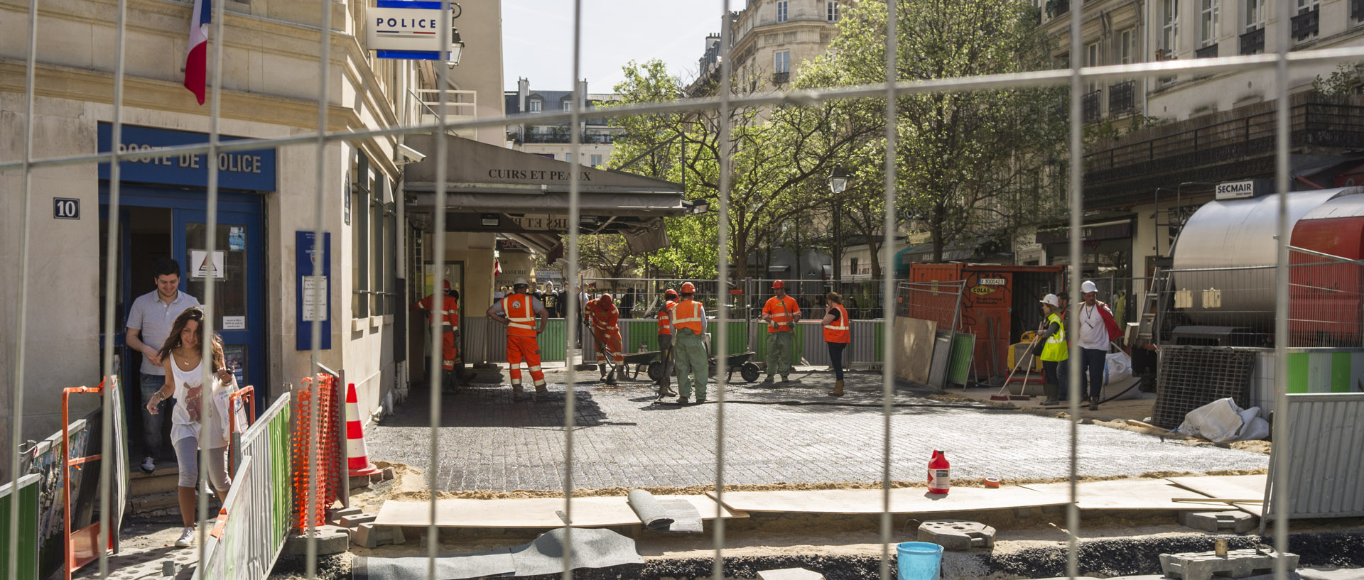 Mardi 14 avril 2015, 11:44, rue Pierre-Lescot, Paris