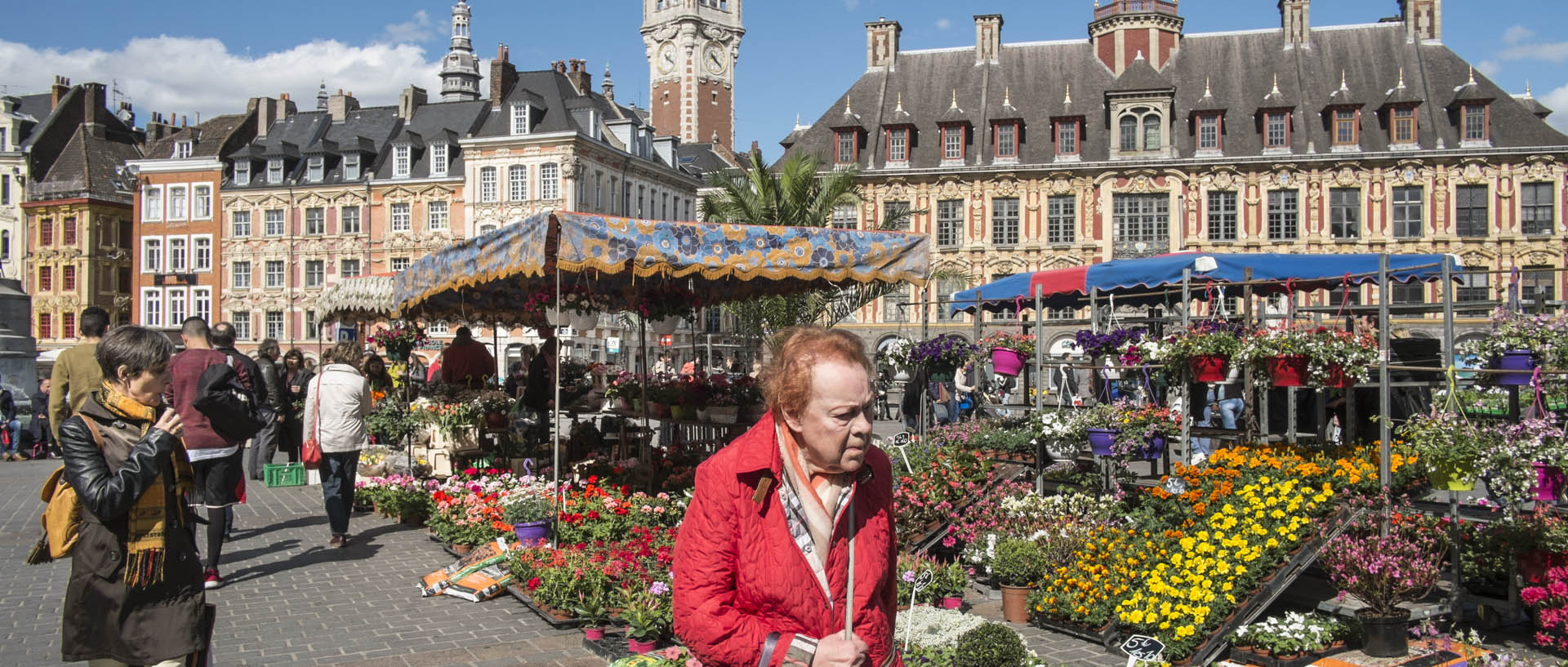 Jeudi 30 avril 2015, 16:21, place du Général-de-Gaulle, Lille