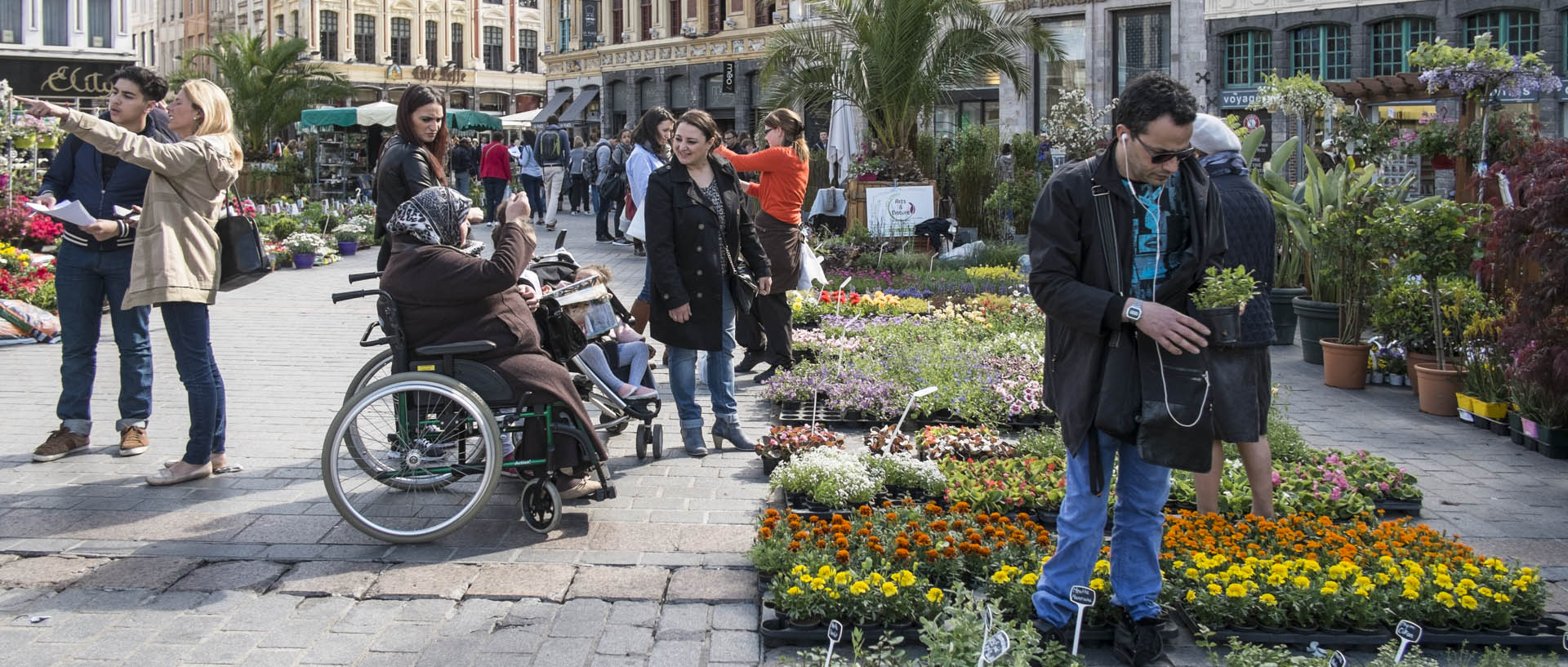 Jeudi 30 avril 2015, 16:30, place du Général-de-Gaulle, Lille