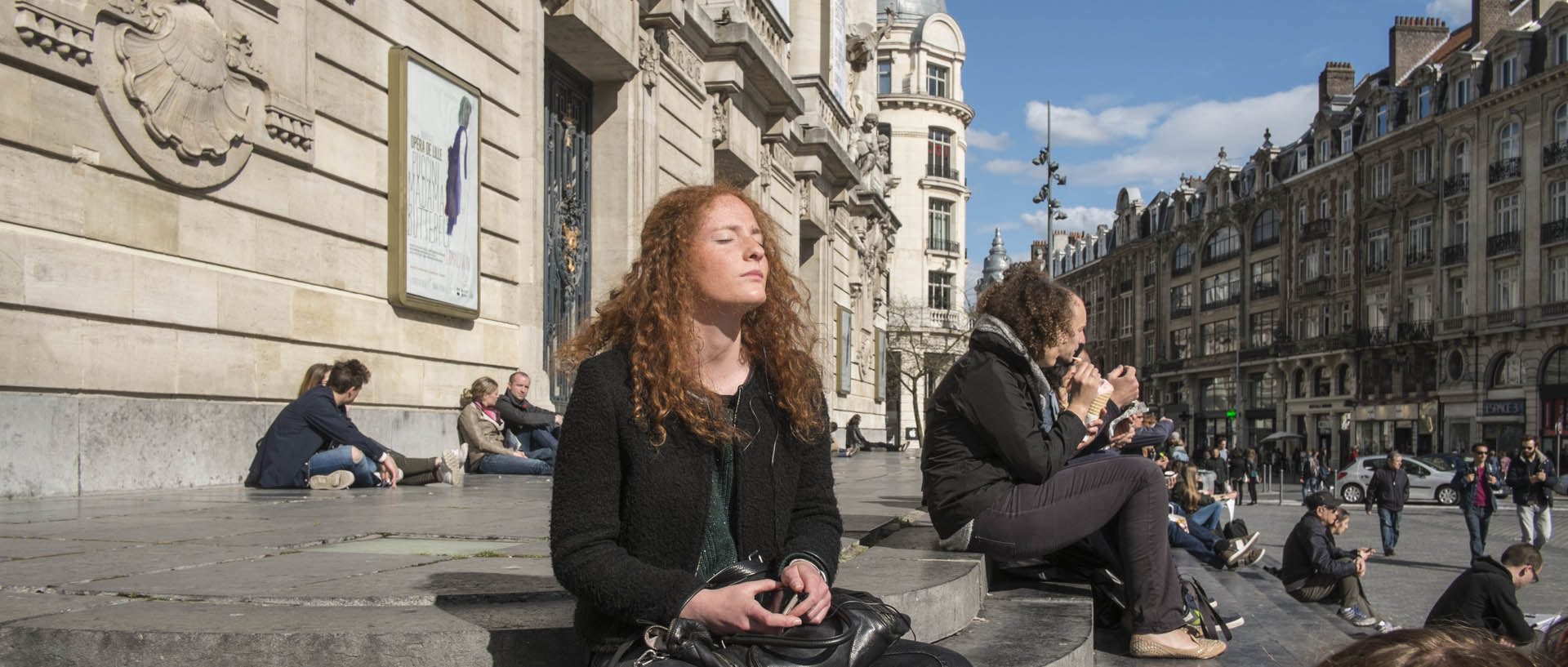 Jeudi 30 avril 2015, 17:20, place du Théâtre, Lille