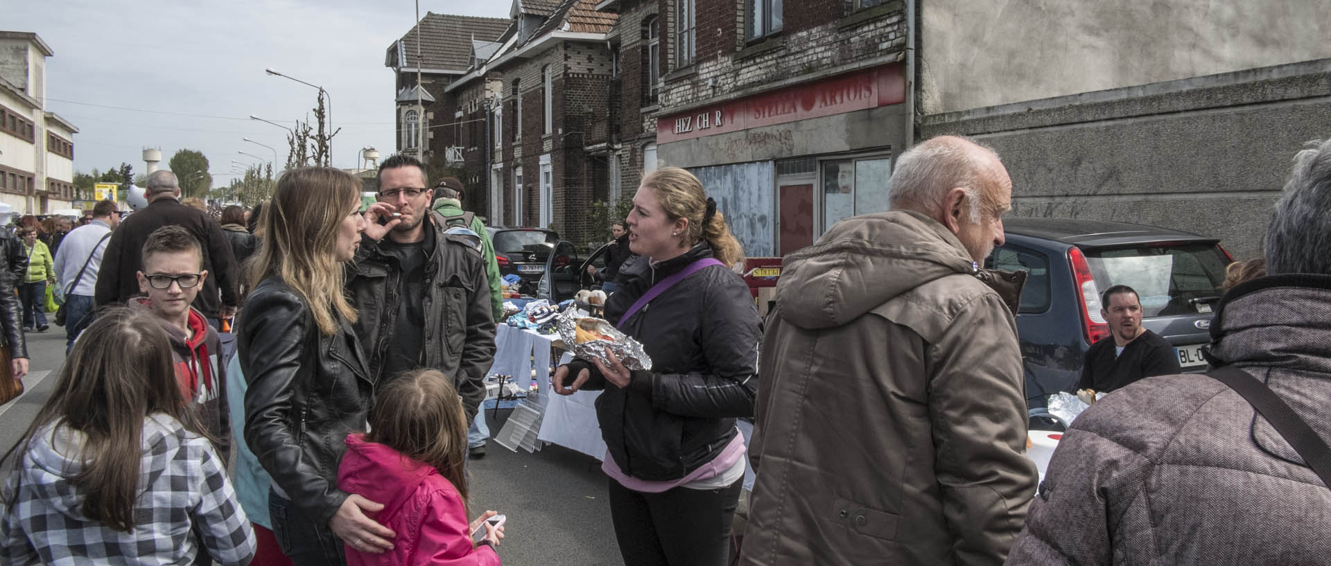 Vendredi 1er mai 2015, 12:24, avenue Jean-Paul-Sartre, Wasquehal