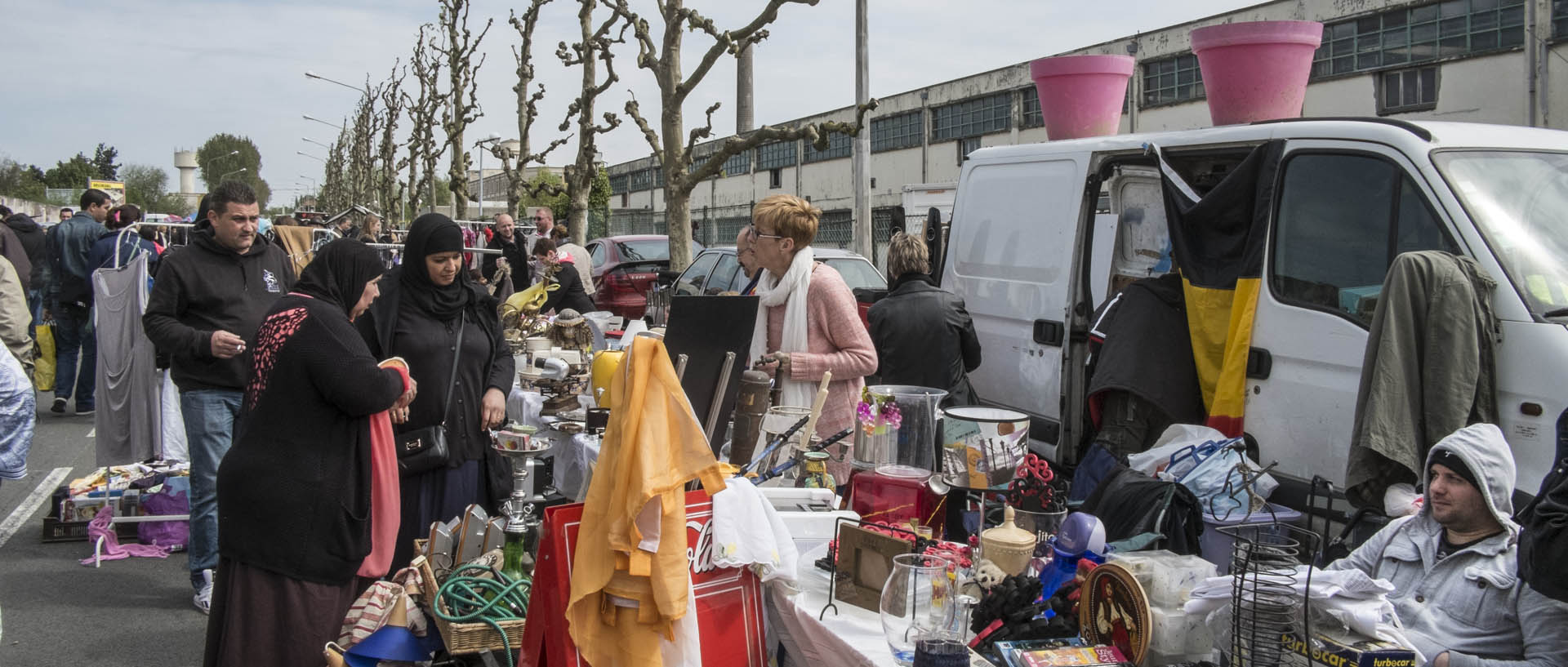 Vendredi 1er mai 2015, 12:29, avenue Jean-Paul-Sartre, Wasquehal