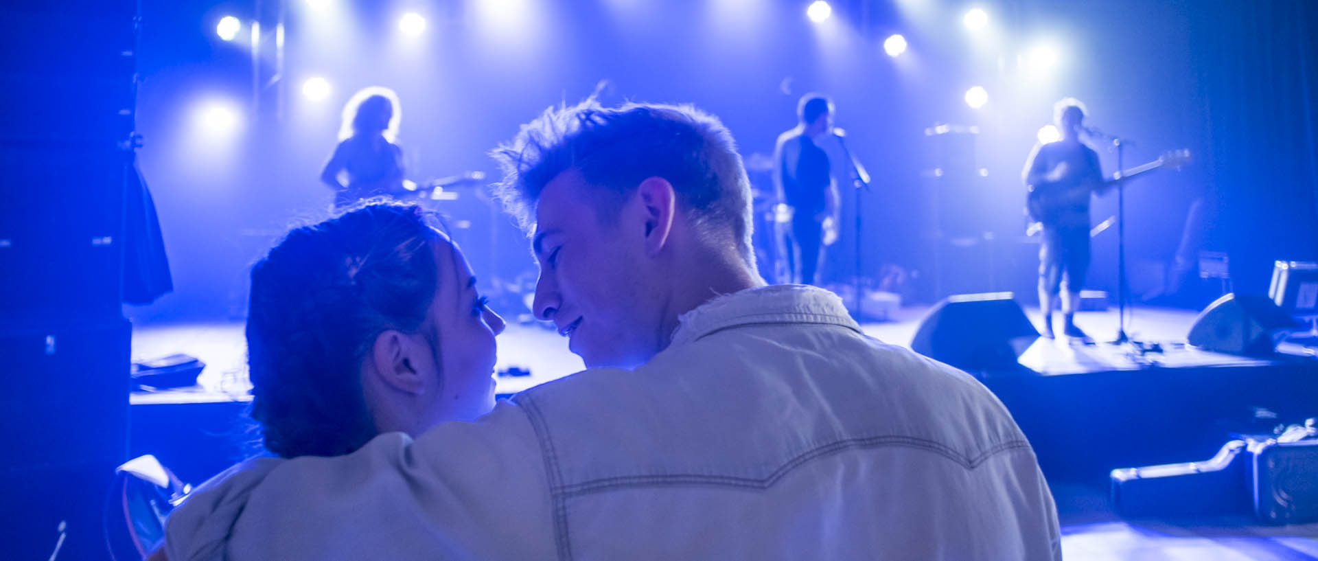 Samedi 13 juin 2015, 17:34, salle Jacques-Brel, Croix