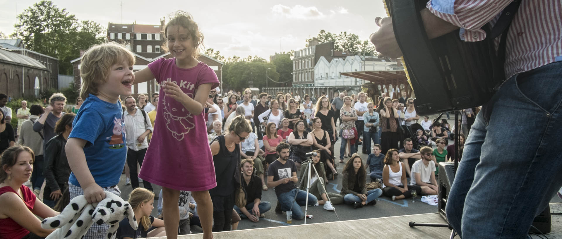 Samedi 27 juin 2015, 19:21, Gare Saint-Sauveur, Lille