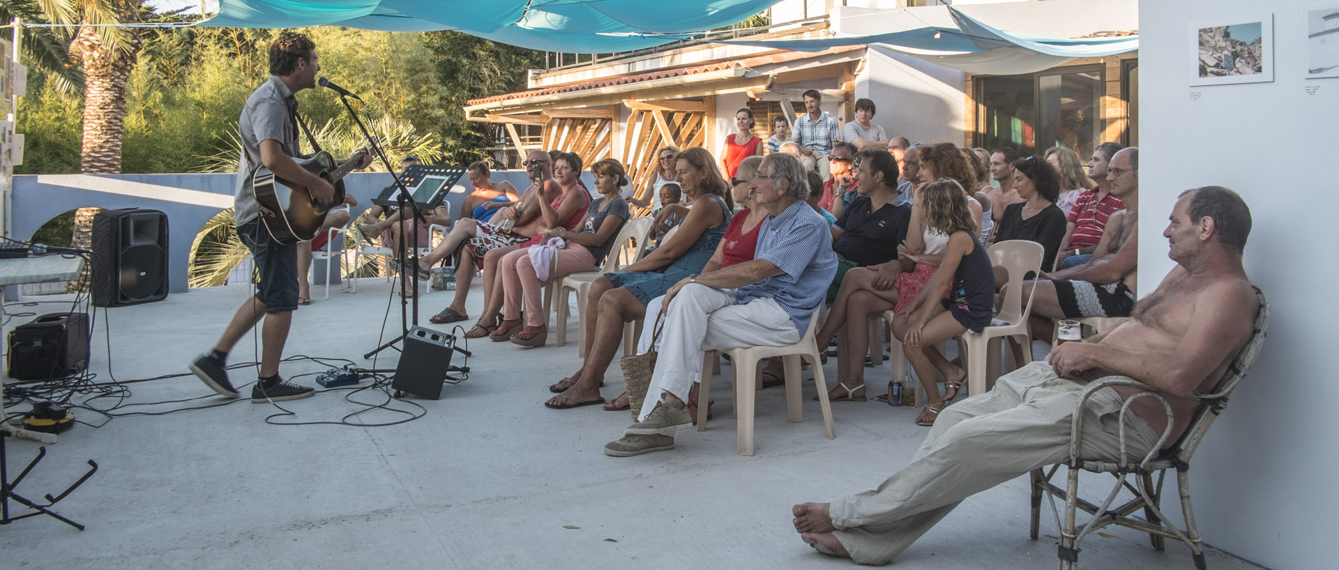 Mercredi 5 août 2015, 19:55, atelier de Lau, île du Levant