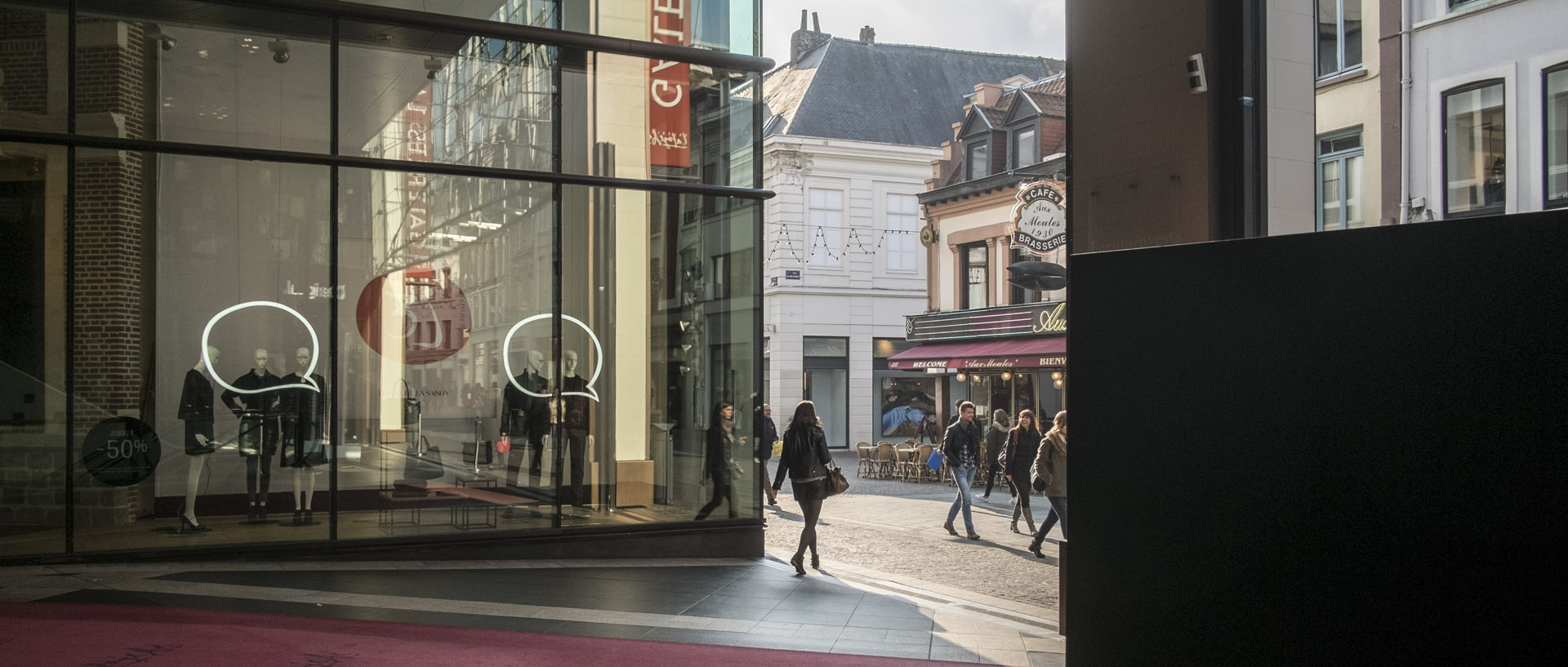 Mardi 13 octobre 2015, 16:11, Galeries Lafayette, Lille