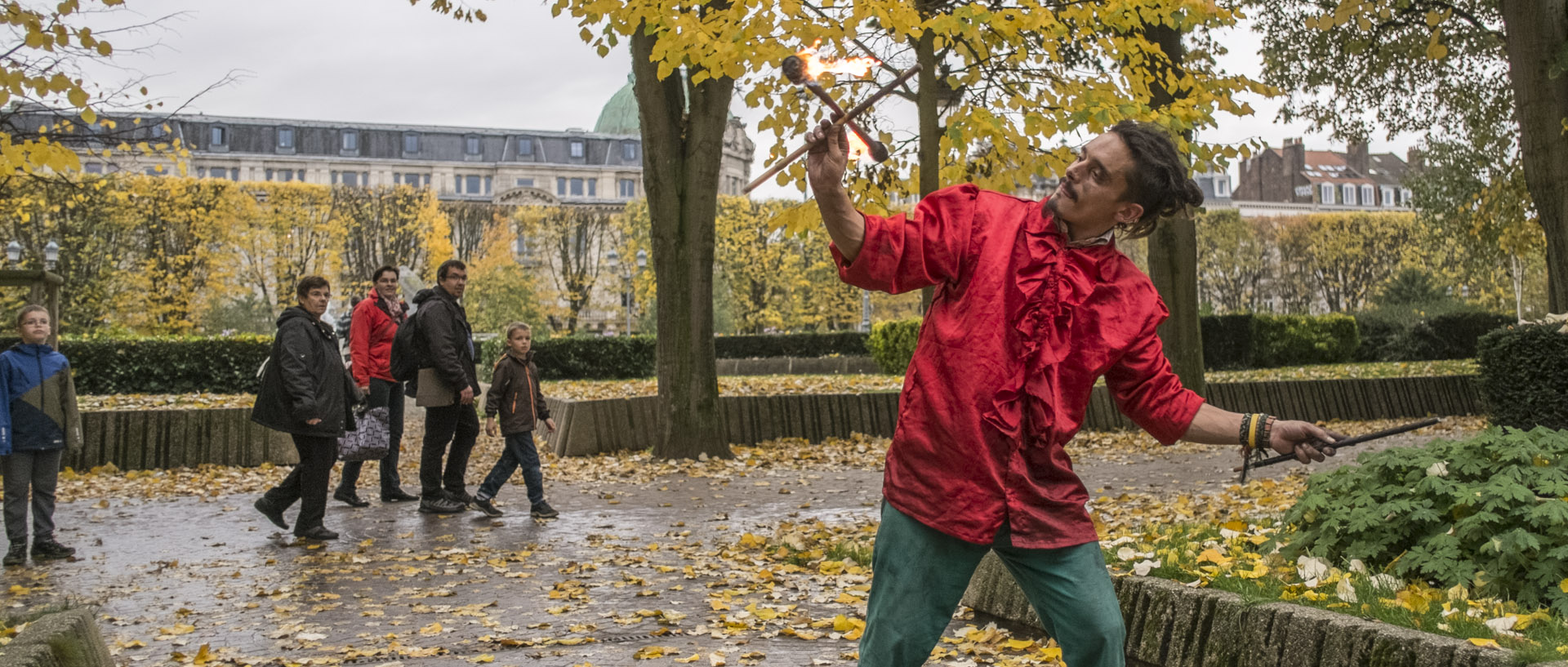 Mercredi 28 octobre 2015, 16:40, place de la République, Lille