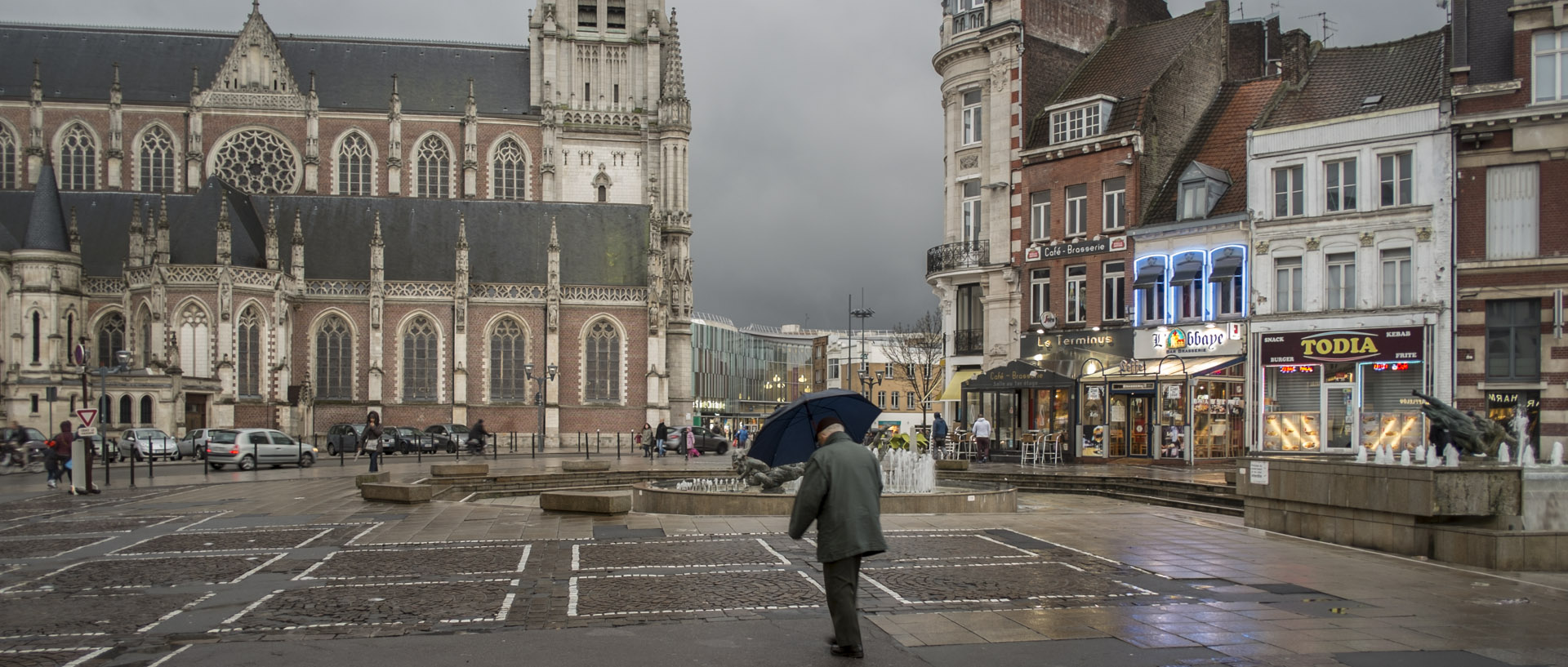 Lundi 16 novembre 2015, 16:41, Grande Place, Tourcoing