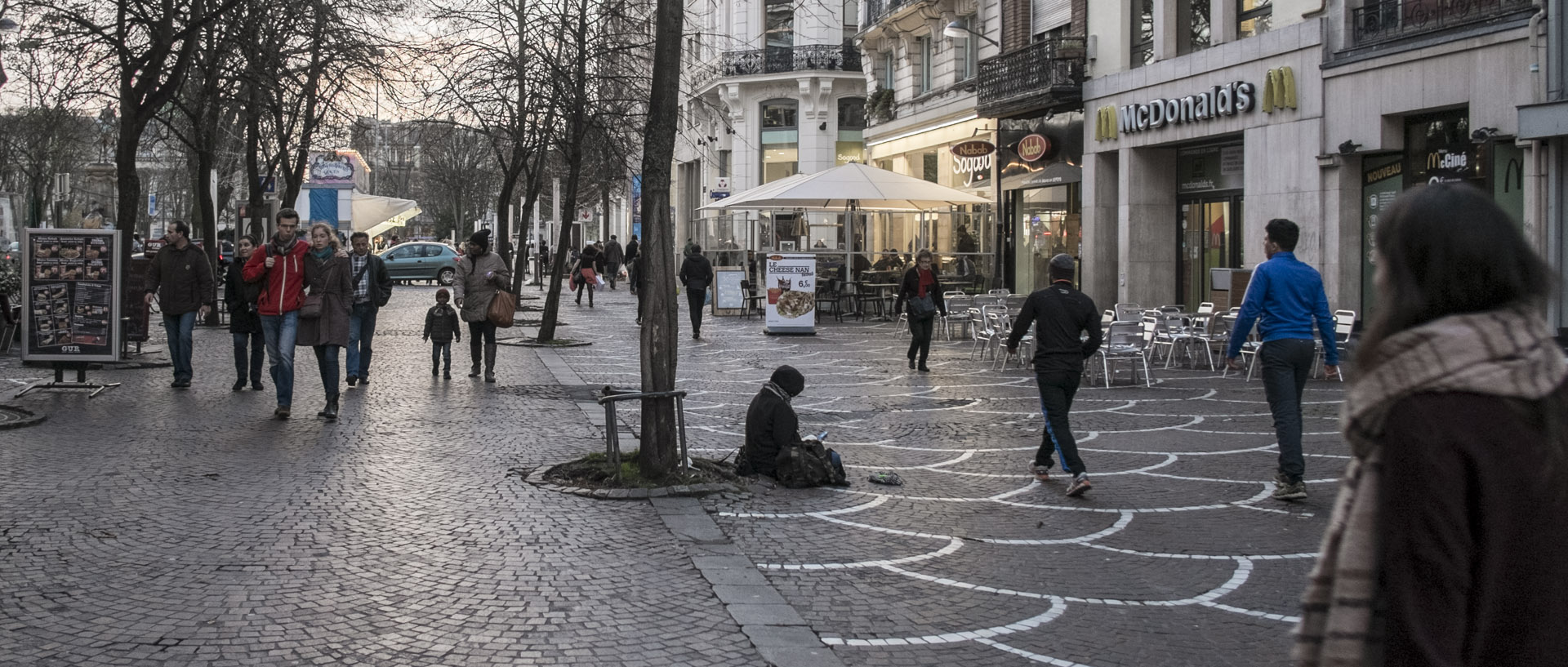 Mercredi 18 novembre 2015, 16:58, place de Béthune, Lille