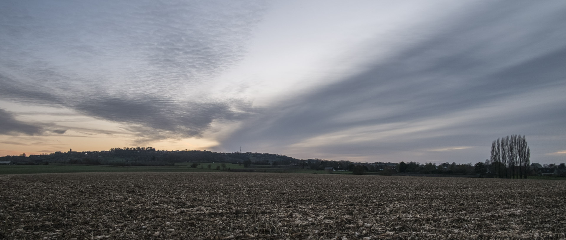 Lundi 23 novembre 2015, 17:02, Oudezeele