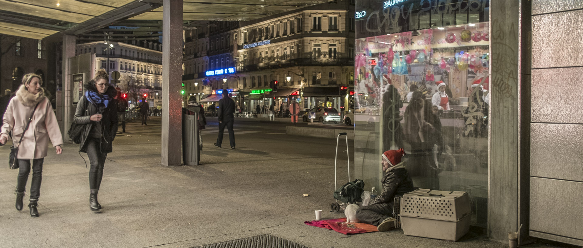 Mercredi 30 décembre 2015, 17:41, avenue Le-Corbusier, Lille