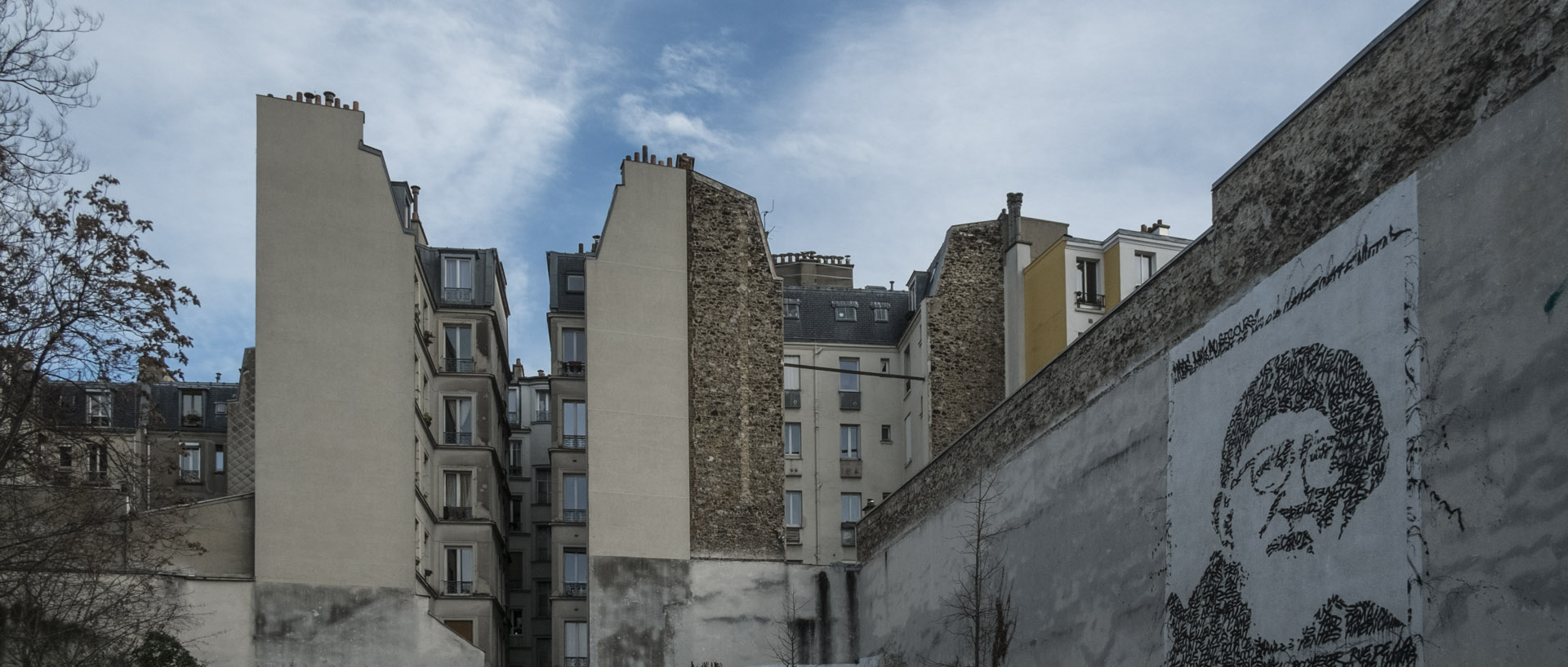 Mardi 12 janvier 2016, 12:14, impasse de la Défense, Paris