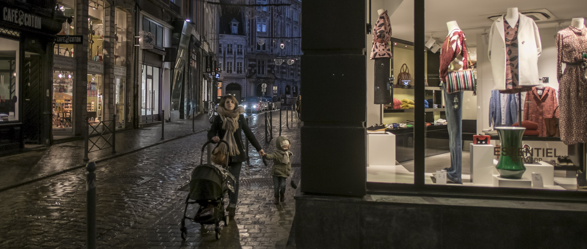 Mercredi 2 mars 2016, 18:54, rue Lepelletier, Lille