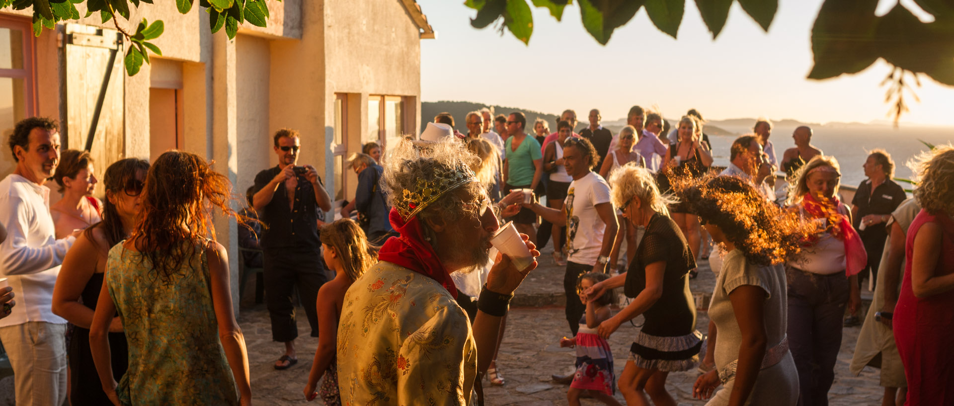 Soirée anniversaire chez Robert, île du Levant.