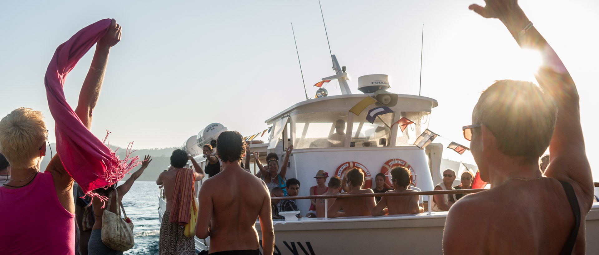 Le départ du dernier bateau, île du Levant.